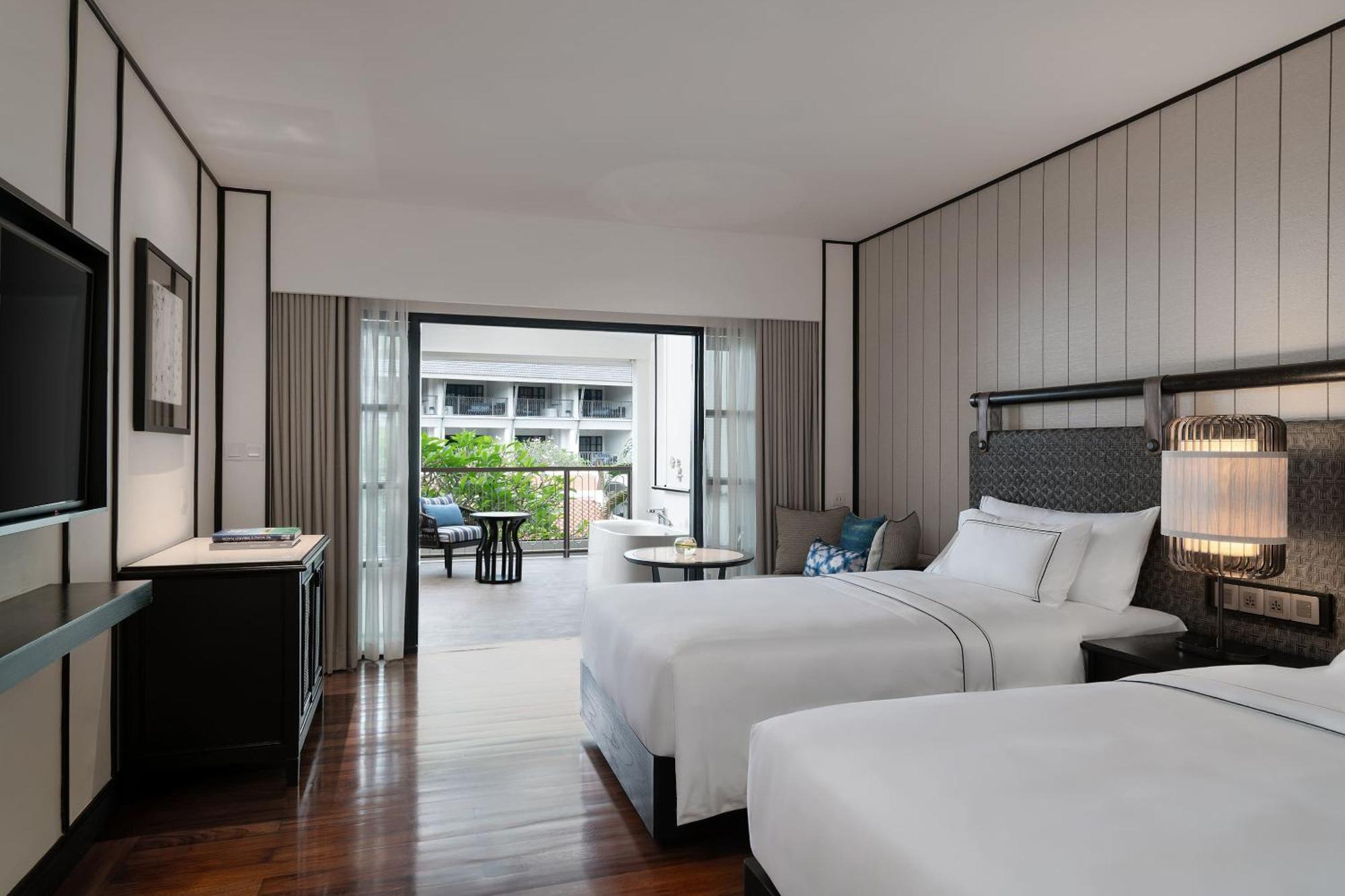 Deluxe Room,1770845847:JPEG